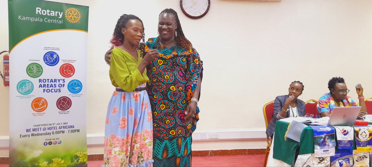 CentralRotary's tweet image. A room full of Rotarians, a vision for change, and a guest speaker who inspires action—this is how we transform lives. #RotaryFamily #ImpactNow #RcKlaCentral @KCCAUG