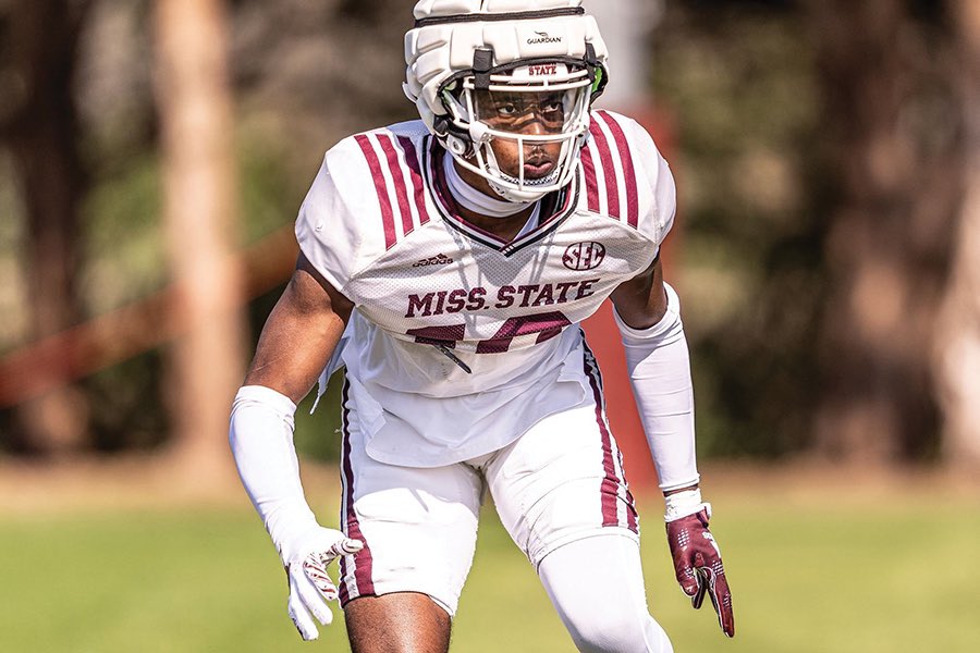 Jermaine “Seatbelt” Bush III (@jermainebushiii) on Twitter photo I will be at Mississippi State vs Missouri this weekend !🙏🏾 #AGTG #HailState
<a href="/HailStateFB/">Mississippi State Football</a> <a href="/DawgRecruits3/">Hail State Recruiting</a> <a href="/norvellv75/">Coach Vince Norvell</a> <a href="/CoachNelson06/">Coach Nelson</a> <a href="/CoachLarson27/">Randy Larson</a> <a href="/On3Recruits/">Follow @Rivals</a> <a href="/CoachCBell26/">Corey Bell</a> <a href="/CoachMattBarnes/">Matt Barnes</a> <a href="/FCRecruits/">First Choice Recruiting</a> I will be at Mississippi State vs Missouri this weekend !🙏🏾 #AGTG #HailState
<a href="/HailStateFB/">Mississippi State Football</a> <a href="/DawgRecruits3/">Hail State Recruiting</a> <a href="/norvellv75/">Coach Vince Norvell</a> <a href="/CoachNelson06/">Coach Nelson</a> <a href="/CoachLarson27/">Randy Larson</a> <a href="/On3Recruits/">Follow @Rivals</a> <a href="/CoachCBell26/">Corey Bell</a> <a href="/CoachMattBarnes/">Matt Barnes</a> <a href="/FCRecruits/">First Choice Recruiting</a>