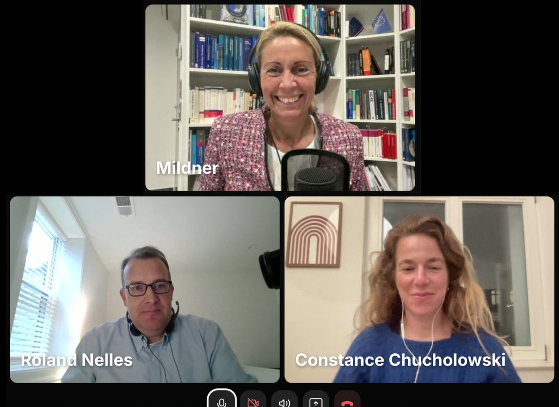 Morgen erscheint die neue Folge von "America's Choice"! Mit @CChucholowski und <a href="/RolandNelles/">Roland Nelles</a> sprechen wir über die Rolle von Wählergruppen im US-Wahlkampf 2024 und werfen einen Blick auf die möglichen, zukünftigen Strategien der Parteien. Hört rein! <a href="/stormy_mildner/">Stormy Mildner</a>