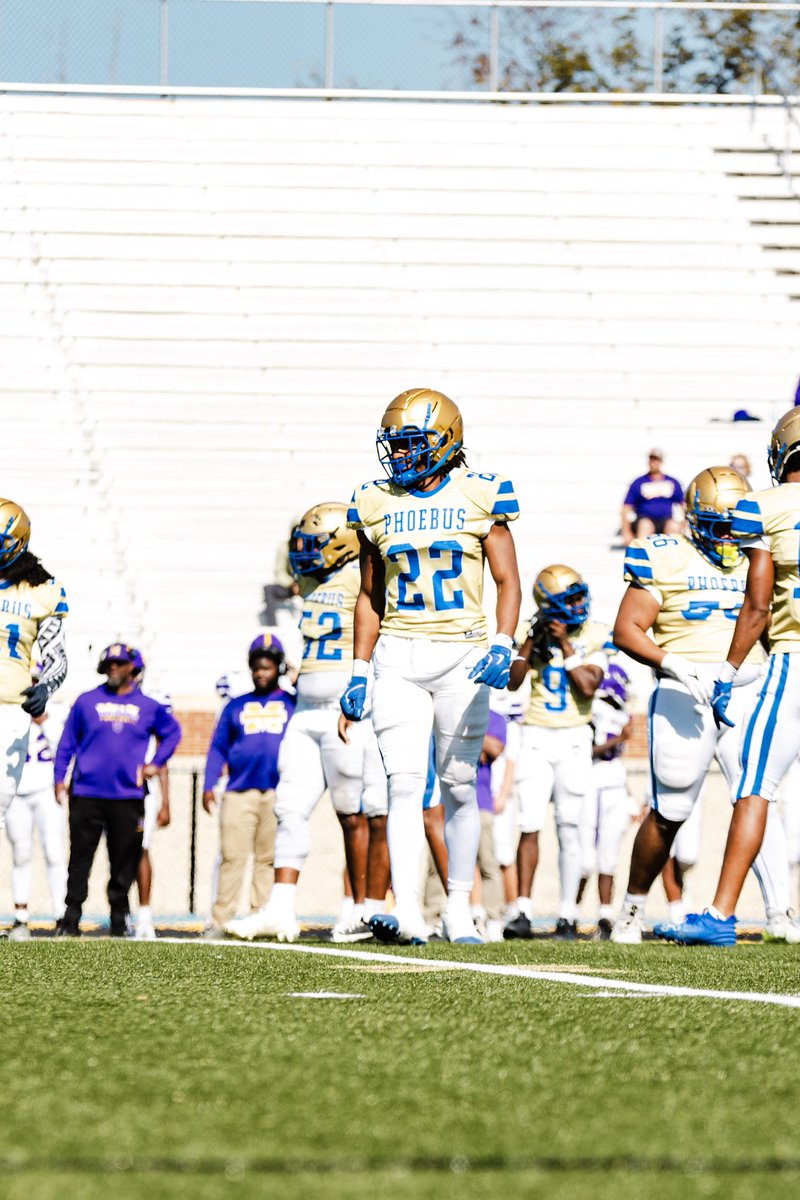 757ttwo's tweet photo. Blessed to receive 1st team All District Defensive End 🙏🏽 @CoachBlunt10 https://t.co/iigkfTiz5c
