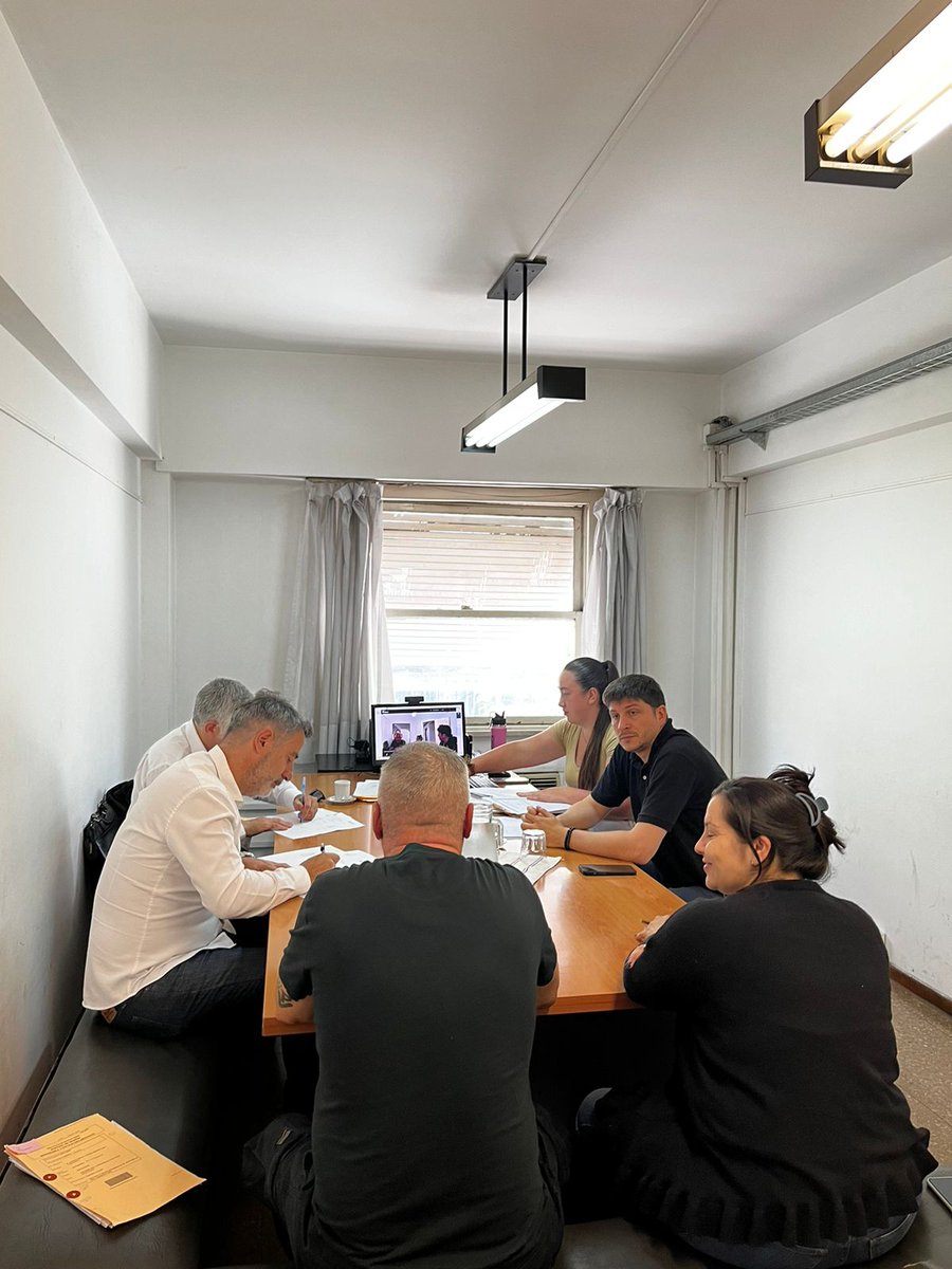 rolymoretto's tweet photo. Termina otro año de fructífera labor en comisiones del @hcd_moron, construyendo consensos para dar dictamen a los proyectos que mejoren la vida de los vecinos.

Desde la Comisión de Educación, Cultura y Deportes, que tengo el privilegio de presidir, agradezco a mis colegas. https://t.co/KAEhKFavbW
