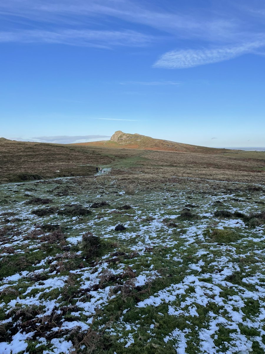 1974JCS's tweet photo. Found a little bit of snow βοΈ #Dartmoor #Haytor https://t.co/Ug4EJiV2VF