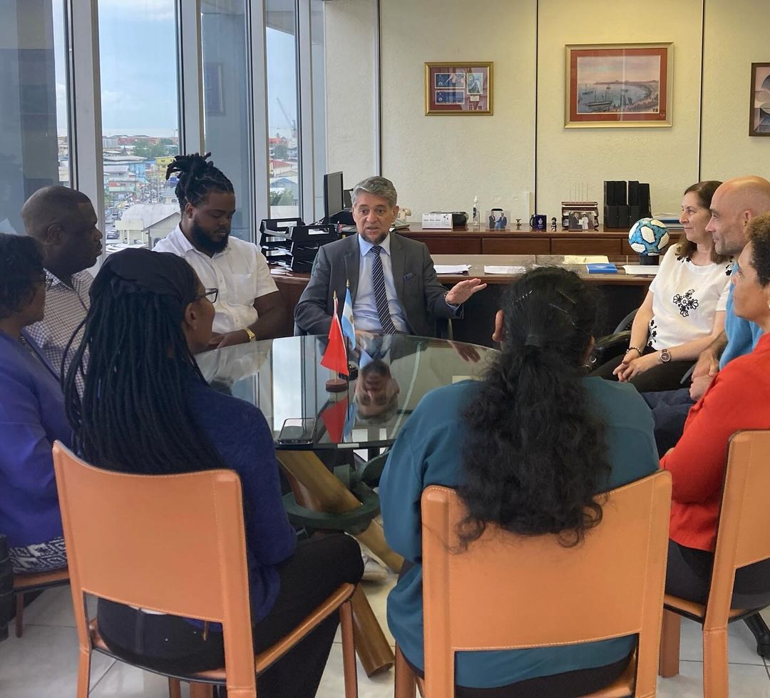 CAP_PAMPERO's tweet photo. ApiCaribe apunta a brindar nuevas herramientas para el desarrollo productivo de los apicultores, fomentando una apicultura autosustentable y aprovechando las condiciones ambientales favorables del Caribe.
@IICAnoticias @Cancilleria_Ar https://t.co/gFLLzAC6NE