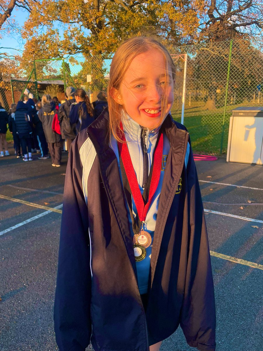 BlackheathHigh Sport (@blackheathsport) on Twitter photo Thank you <a href="/bromleyPEdept/">Bromley High School PE</a> for a great Cross Country meet this afternoon for Y3-6. Well done to <a href="/BlackheathHigh/">Blackheath High School GDST</a> Y6 team for coming 1st & EK for placing 3rd in the Y6 race #sportssuperstarsπ₯π₯ Thank you <a href="/bromleyPEdept/">Bromley High School PE</a> for a great Cross Country meet this afternoon for Y3-6. Well done to <a href="/BlackheathHigh/">Blackheath High School GDST</a> Y6 team for coming 1st & EK for placing 3rd in the Y6 race #sportssuperstarsπ₯π₯