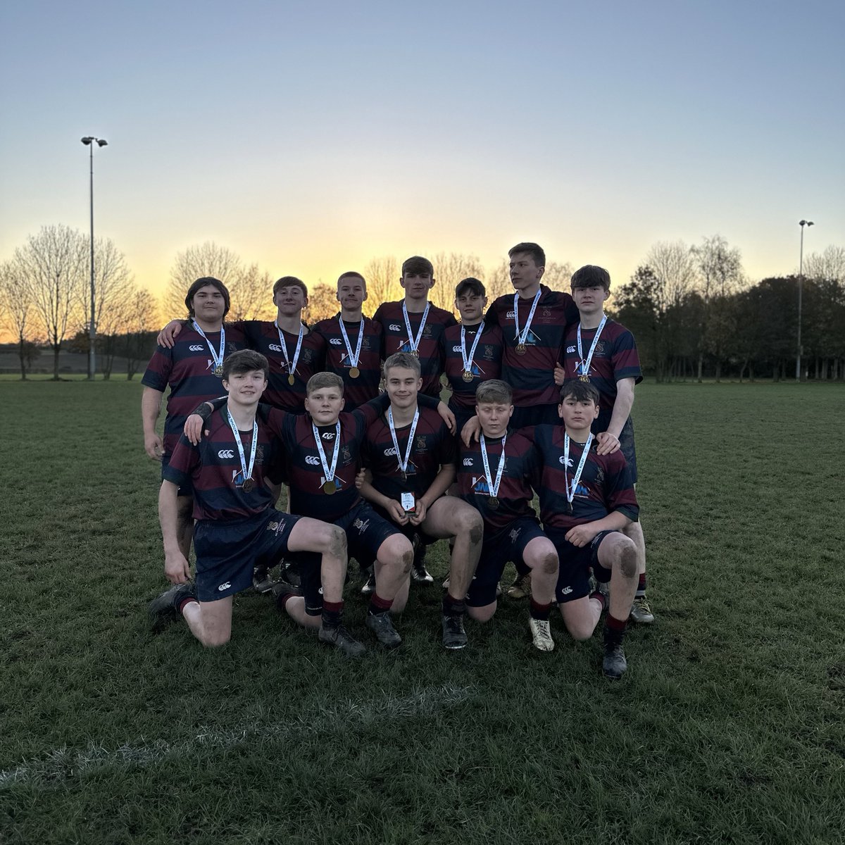 RUGBYSHS's tweet photo. 🏆 𝐂𝐡𝐚𝐦𝐩𝐢𝐨𝐧𝐬!

👏 Congratulations to Year 10 on winning the ISA U15 National 7s Championship.

We’re Incredibly proud of their resilience, determination and showed true character when it was needed. Well done, boys!

@ScarisbrickHall | @ISAsportUK https://t.co/5jtd5zwUUk
