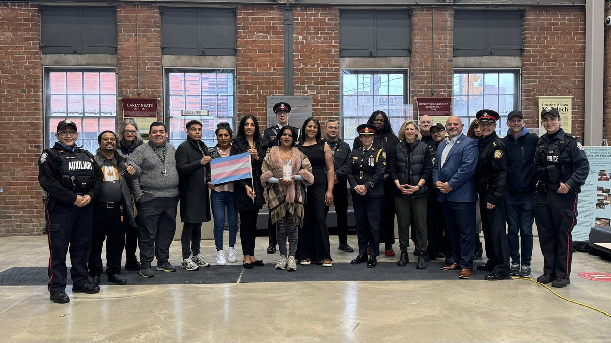 Today officers &amp; community members joined together at 51 Division for #TransDayOfRemembrance where the flag was raised by <a href="/TorontoPolice/">Toronto Police</a> Deputy Chief Lauren Pogue &amp; Auxiliary officer Viviana Santibanez. #TDOR #TDOR2024