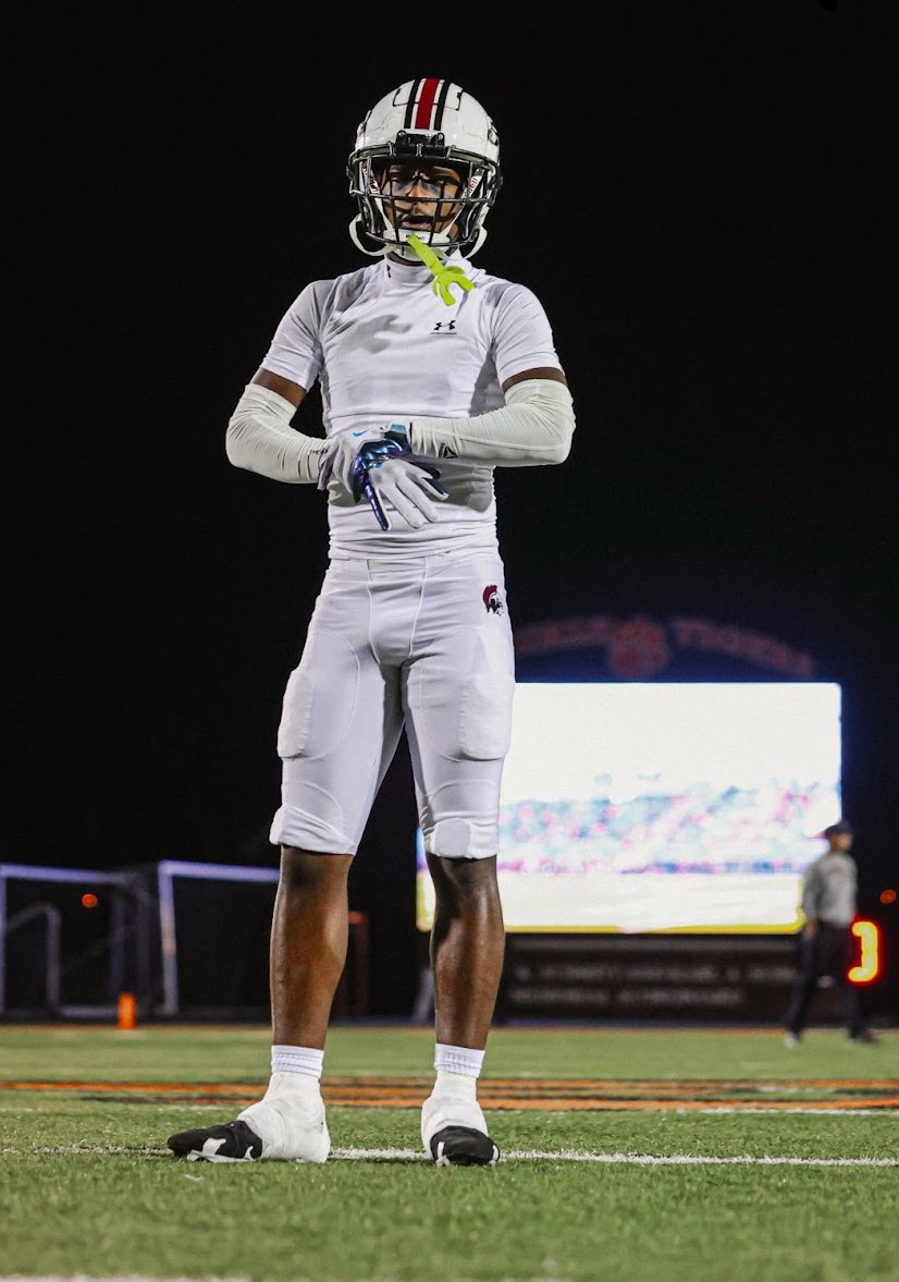 jamjonesr1's tweet image. Jamarcus Jones Jr ( My Top Plays )
All plays not on film
Dpoy
1st team all district
1k+ receiving yards
1.5k AYP
7 ints
13 touchdowns
hudl.com/v/2QuBu6