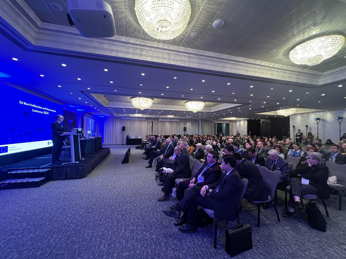 In his keynote at the EU Non-Proliferation &amp; Disarmament Conference, #OPCW DG Arias stressed the need for multilateral efforts to address persistent and emerging challenges related to chemical non-proliferation amid rising global tensions. 🌍🤝

Hosted in 🇧🇪, the event brought
