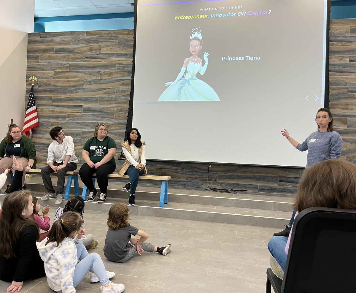 Woodland students were fortunate to hear from amazing guest speakers Isaac Budman and Stephanie Budman talk about STEM careers and amazing work happening at the Kelberman Center @ Le Moyne.