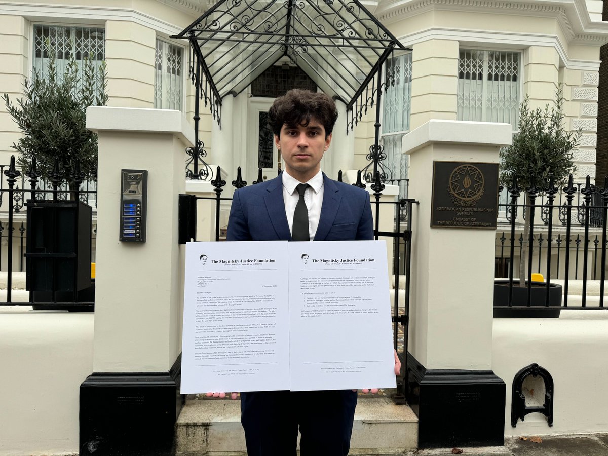 Global Magnitsky Justice Campaign (@gmjcampaign) on Twitter photo Dr. Ibadoghlu's son, <a href="/BayramovIbad/">Ibad bayramov #FreeGubad</a> posted the letter in person at the Azerbaijani Embassy in London <a href="/AzerbaijaninUK/">Embassy of Azerbaijan - London</a>, making a bold statement that the world is watching.
#FreeGubad Dr. Ibadoghlu's son, <a href="/BayramovIbad/">Ibad bayramov #FreeGubad</a> posted the letter in person at the Azerbaijani Embassy in London <a href="/AzerbaijaninUK/">Embassy of Azerbaijan - London</a>, making a bold statement that the world is watching.
#FreeGubad