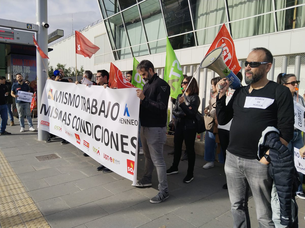 comiteCHIP's tweet photo. 🟥 Éxito rotundo de seguimiento de la huelga en #ChipEnLucha, un 95% de compañeros no han venido a trabajar.
⚫ Masiva asistencia a las concentraciones.
🟥 La jornada sigue. A las 20.00h nos vemos en la puerta de Heraldo, Independencia 29.
@henneomedia @CARTV_ https://t.co/ZEOp4fck7g