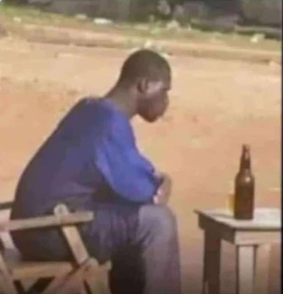 Alien skin at a moment