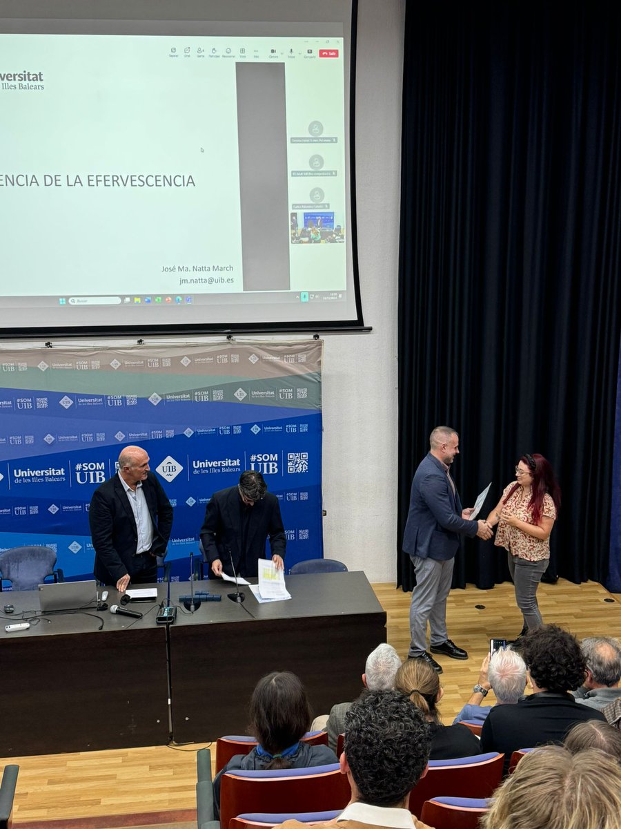 Eloa Abreu (@eloabreu4) on Twitter photo Last Friday, I won the XXIX Sant Albert Award for the Best Degree 2023-2024 by the College of Chemist of Balearic Island! So grateful 🧪🥰 <a href="/QuimicsBalears/">Quimics de Balears</a> Last Friday, I won the XXIX Sant Albert Award for the Best Degree 2023-2024 by the College of Chemist of Balearic Island! So grateful 🧪🥰 <a href="/QuimicsBalears/">Quimics de Balears</a>