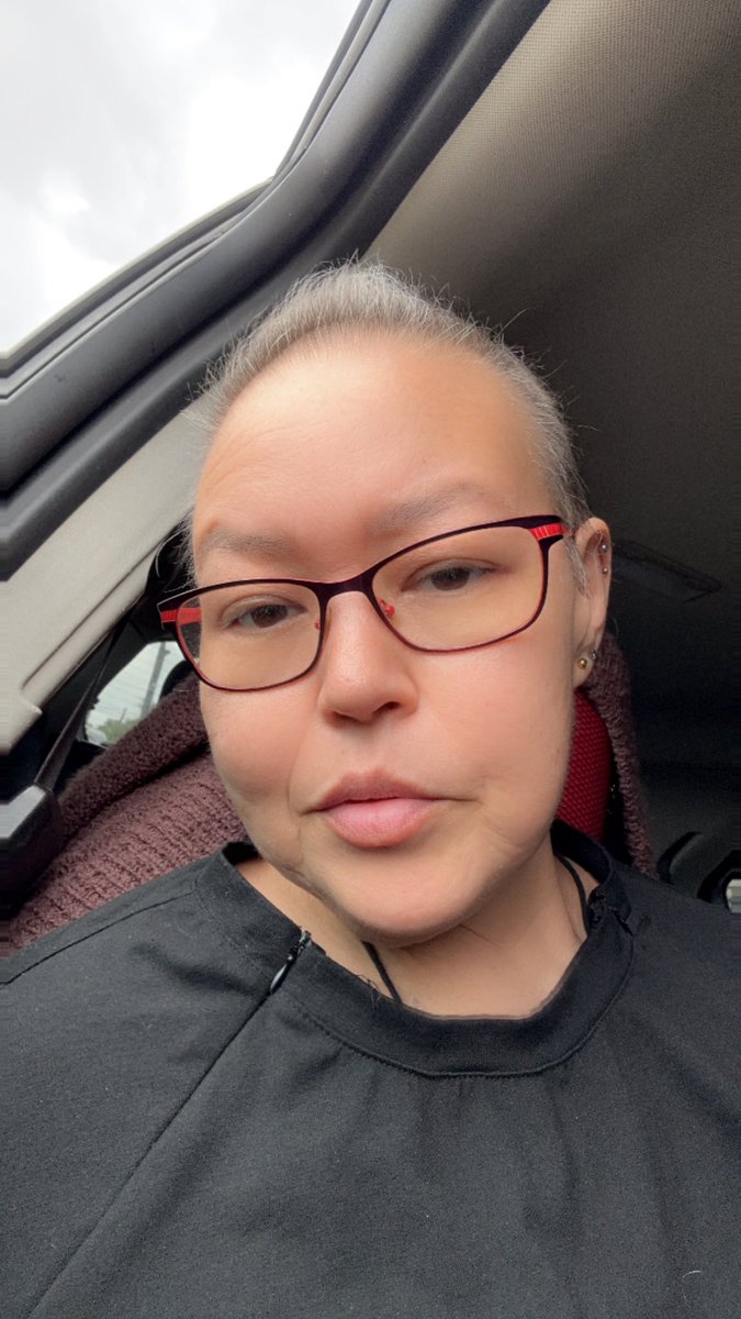 WaspX4's tweet photo. So I didn’t really have any reactions to the chemo yesterday but this AM a bit nauseous. So far it’s ok. Have a great day yall! https://t.co/7Bb67Pi25I
