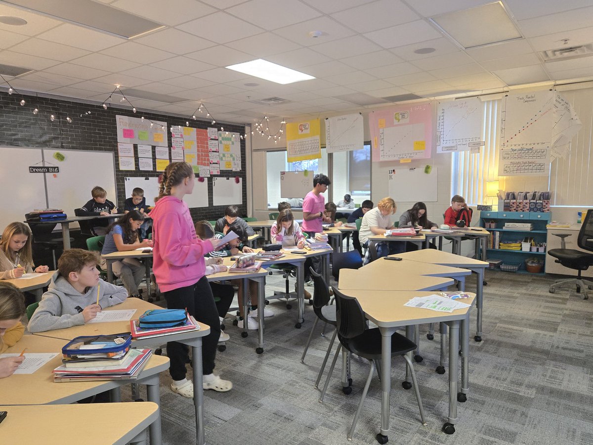 Sarah Weingartz tweet media