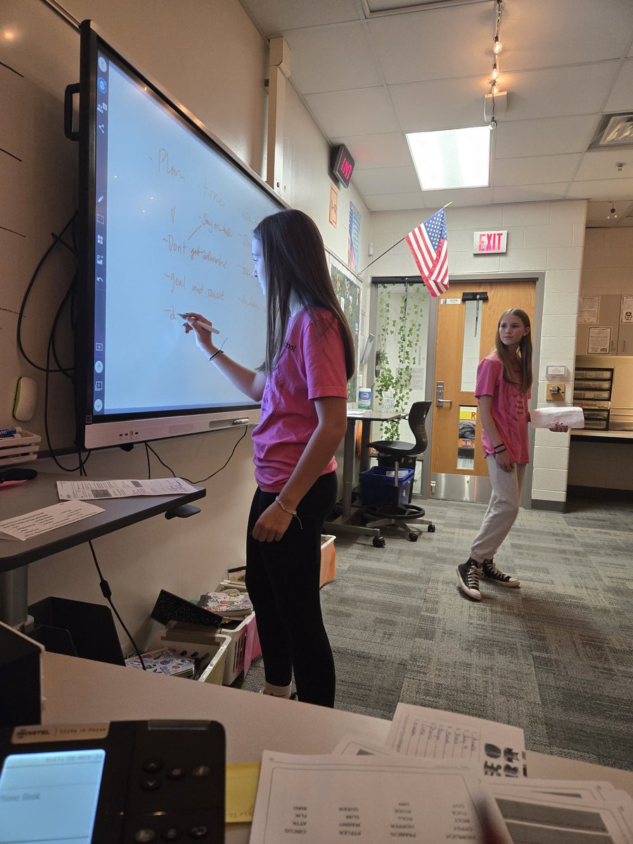 Sarah Weingartz tweet media