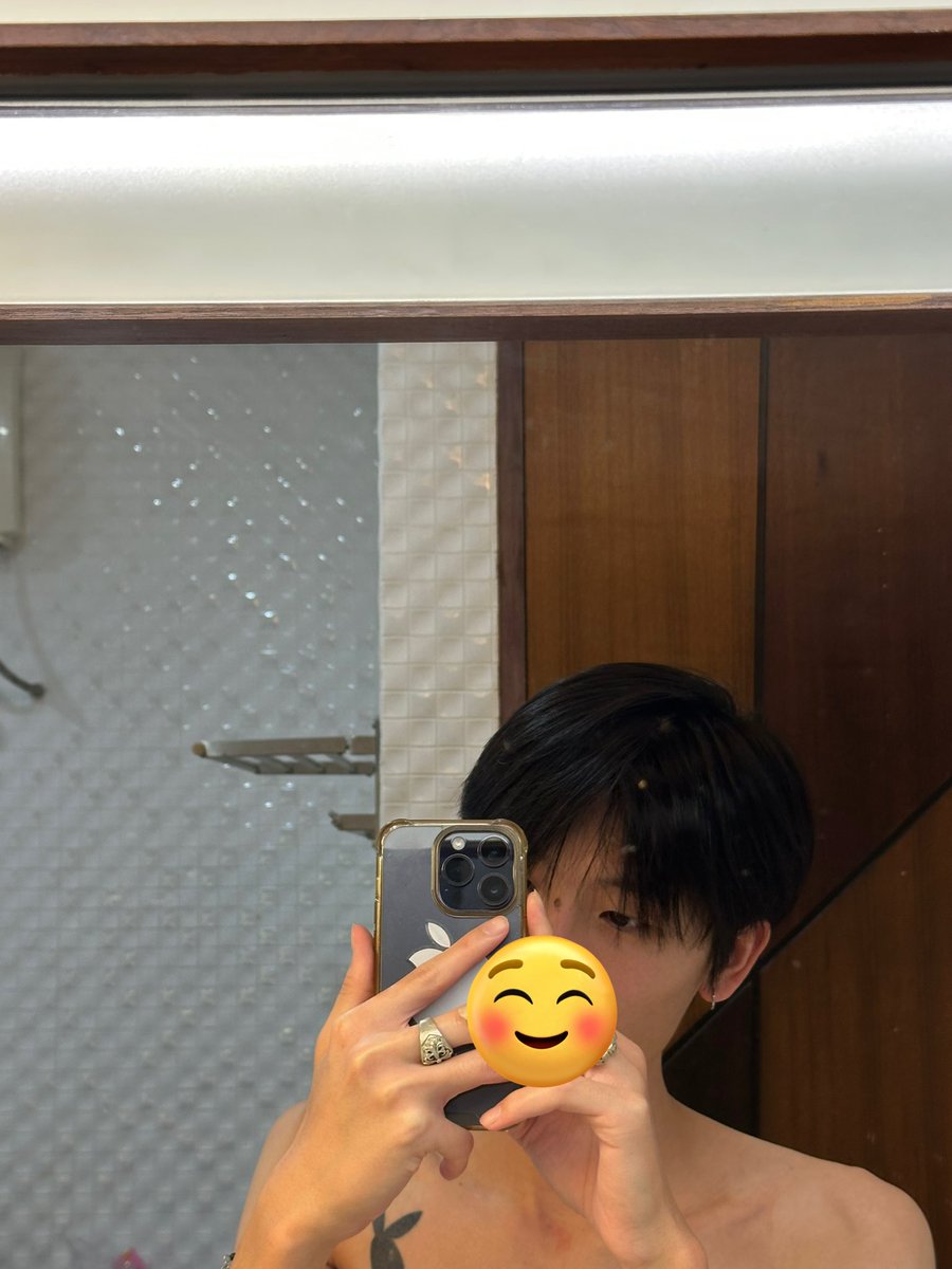 tired1111x's tweet photo. ไม่บอก☺️ #fwbกทม https://t.co/8VTeOdChTB