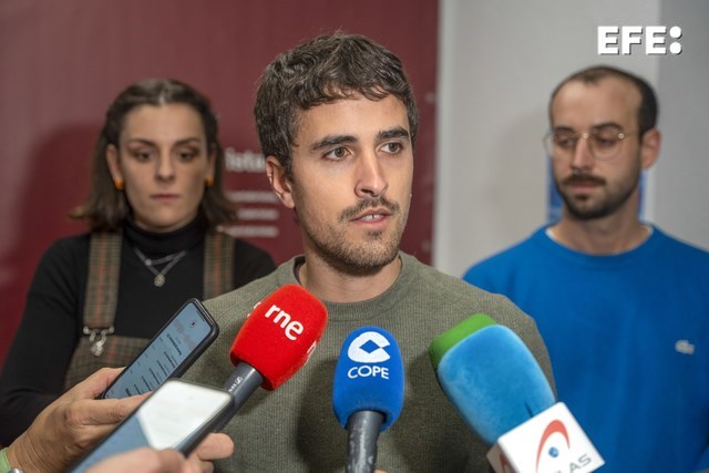 EFE_Cantabria's tweet photo. Cantabristas ha acudido a la vía judicial para tener acceso a los expedientes y autorizaciones de construcción vinculadas al desarrollo urbanístico de Loredo, ante el "interés deliberado del Ayuntamiento de Ribamontán al Mar de ocultar" esa documentación. https://t.co/T6FShEm22x