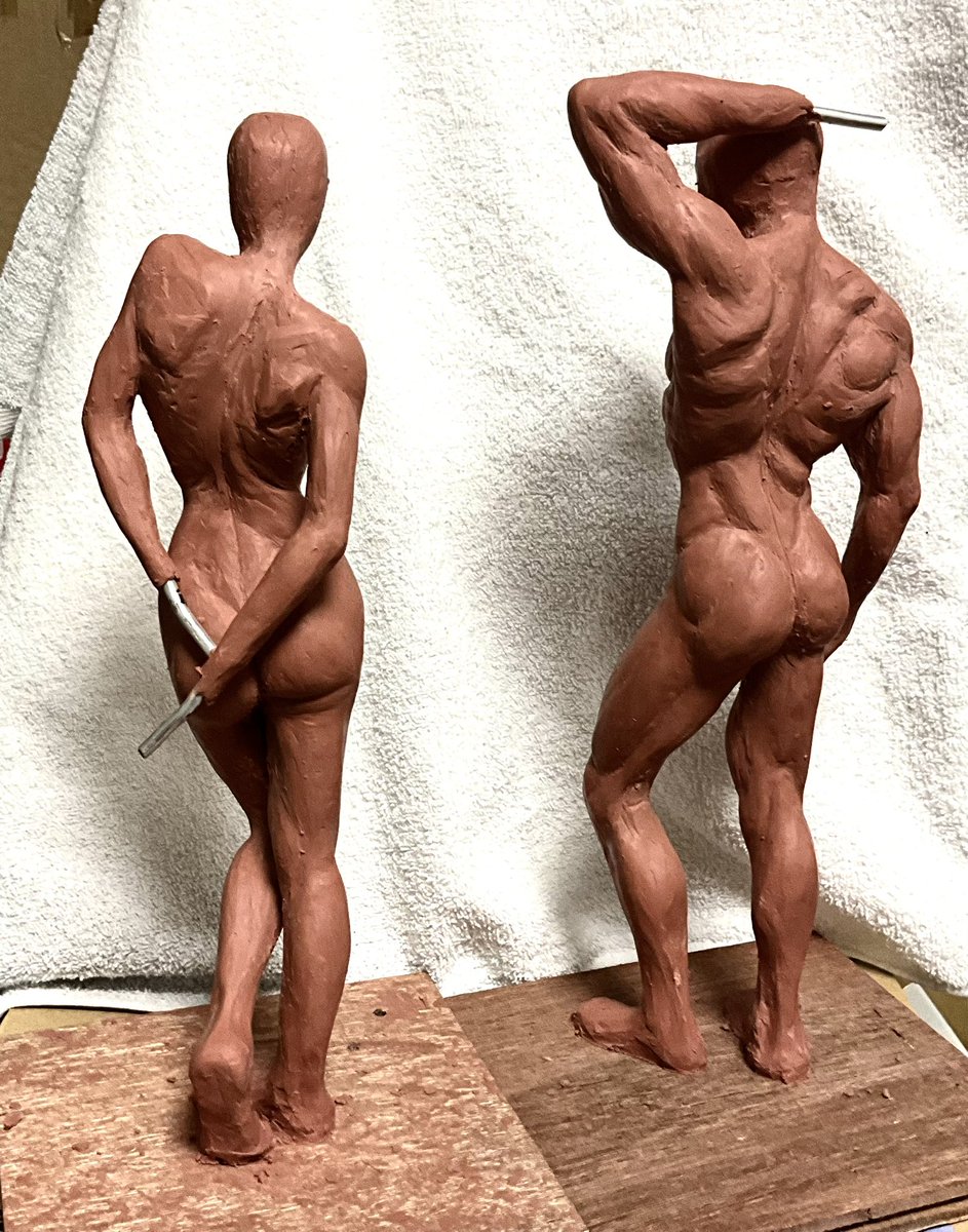 先日の男女フィギュアクラス、ありがとうございました。
モデルさんを観察させて頂き、とても勉強になりました。また練習していこうと思います。
#彫刻セミナー