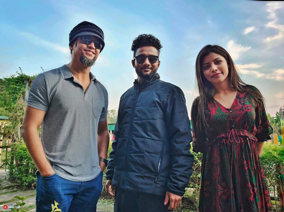 FolkAGeet's tweet photo. Three of FolkAGeet's five creative minds met to brainstorm the upcoming song... A new project to be launched soon.

In the frame: Jim Ankan Deka, Rupam Kalita, and Jyotismita Baishya.

Powered by: @musicmalt

#FolkAGeet #folkfusion https://t.co/Gqq6jQR3LJ