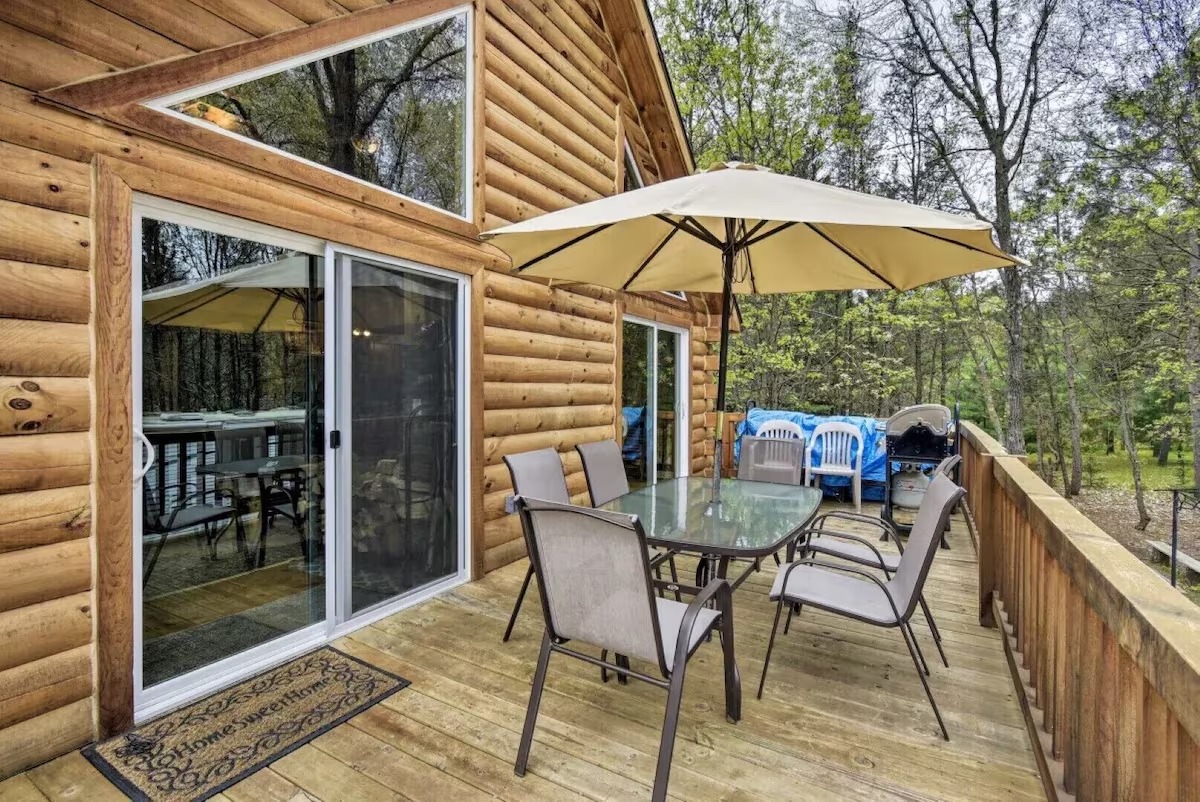 OldLogCabin_'s tweet photo. Enjoy a cozy getaway with fully furnished cabin rentals in Friendship! Perfect for a peaceful retreat surrounded by nature. https://t.co/cGAVxxDnbu
#VacationByOwner #Friendship #CabinRentals #FurnishedCabins https://t.co/HvzG3IrreE