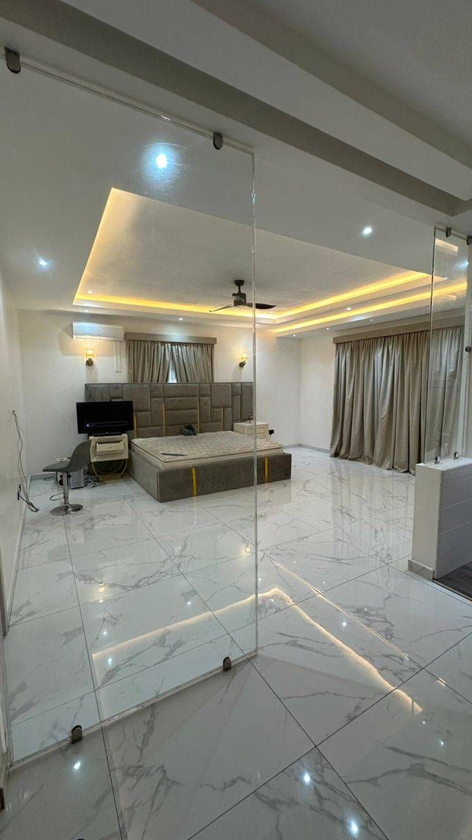 ProptisGh's tweet photo. Executive newly built 4 bedroom house
For sale

location : Ablekuma Ga Odumase Sonitra Road 
Contact : 054 859 3949

#proptisgh #eastlegon #letsrent #decor #talkproptis #ghanaproperty #apartment #terrifictuesday #luxuryhomes #property #sale #rent #tseaddo #ghana #realtor #spintex https://t.co/3udzJ1ljIs