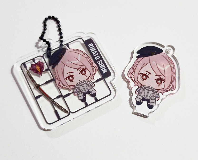 go commission my friend if you want custom acrylic of your blorbo!!! you can even get a mini standee, but it's only for a limited time! 

look at my daughter 😭!!!