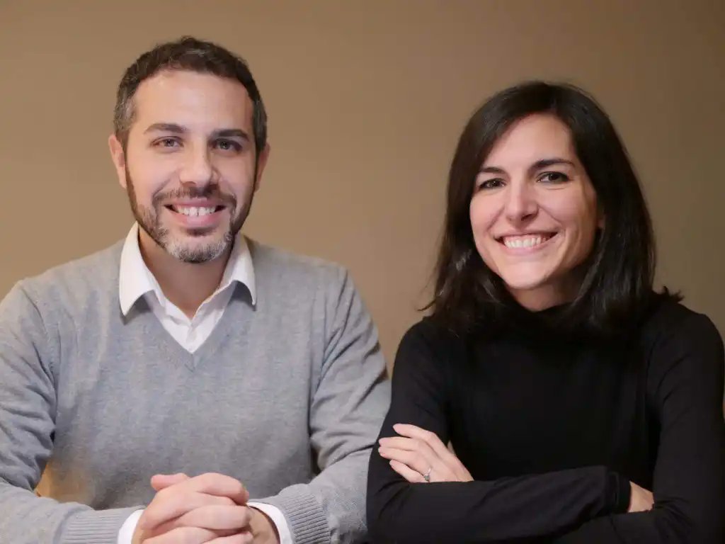 <a href="/nieves_as/">Nieves Ábalos 🤖💬✨</a>, cofundadora de <a href="/monoceros_xyz/">Monoceros Labs</a>, especialista en #IA conversacional y voces sintéticas, nos ofrece un análisis experto sobre el desarrollo y funcionalidades de estas tecnologías y los desafíos y oportunidades que enfrenta.

Esta es su visión.
bit.ly/3OeUE2B