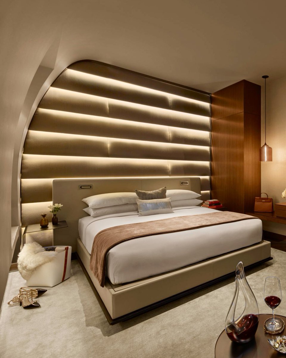 World Rainbow Hotels tweet media