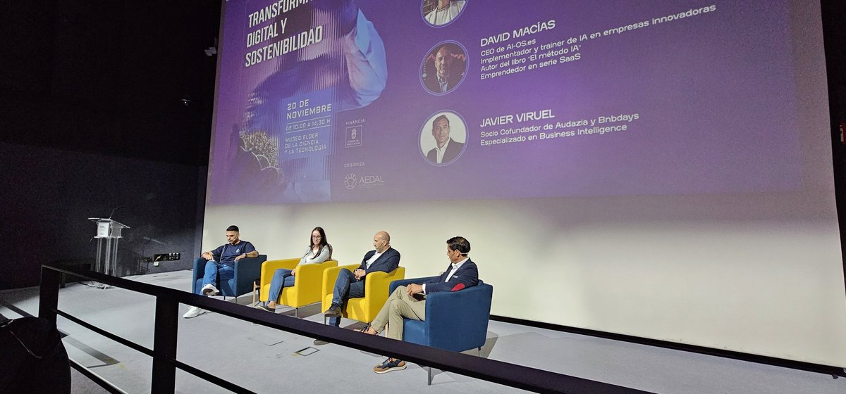 Panel sobre #inteligenciaartificial en la Jornada de #TransformaciónDigital y #Sostenibilidad, participan: Javier Santana, Yaiza Santana, David Macías y Javier Viruel. Se han marcado como objetivo reafirmar, o no, la expresión "El dato mata el relato" <a href="/Elsebadal/">AEDAL - El Sebadal</a>