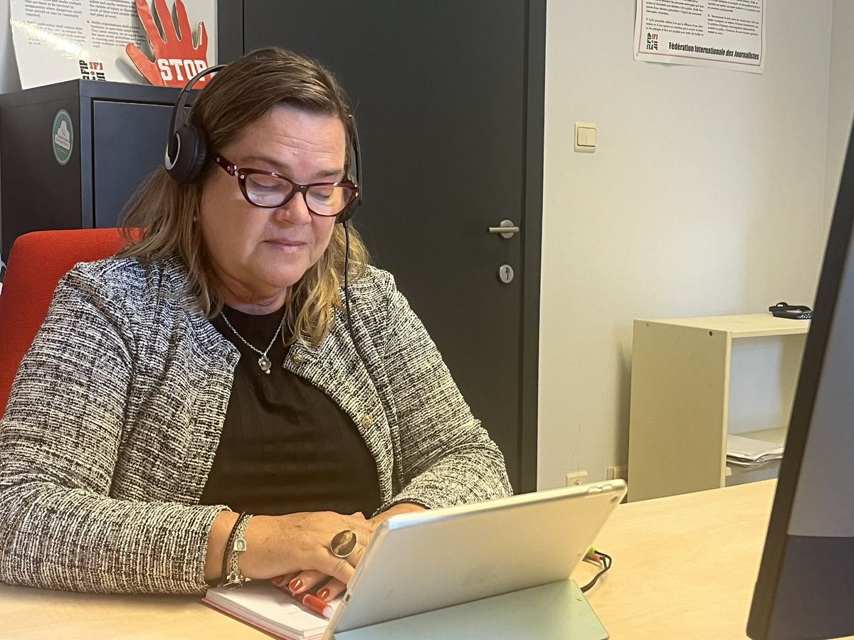 📣 #HappeningNow Members of #IFJ Gender Council and affiliates from across the world are attending an online training on how to report fairly on women politicians. More and more journalists are being trained to avoid gender stereotypes as part of our project #RewritingTheStoryEU