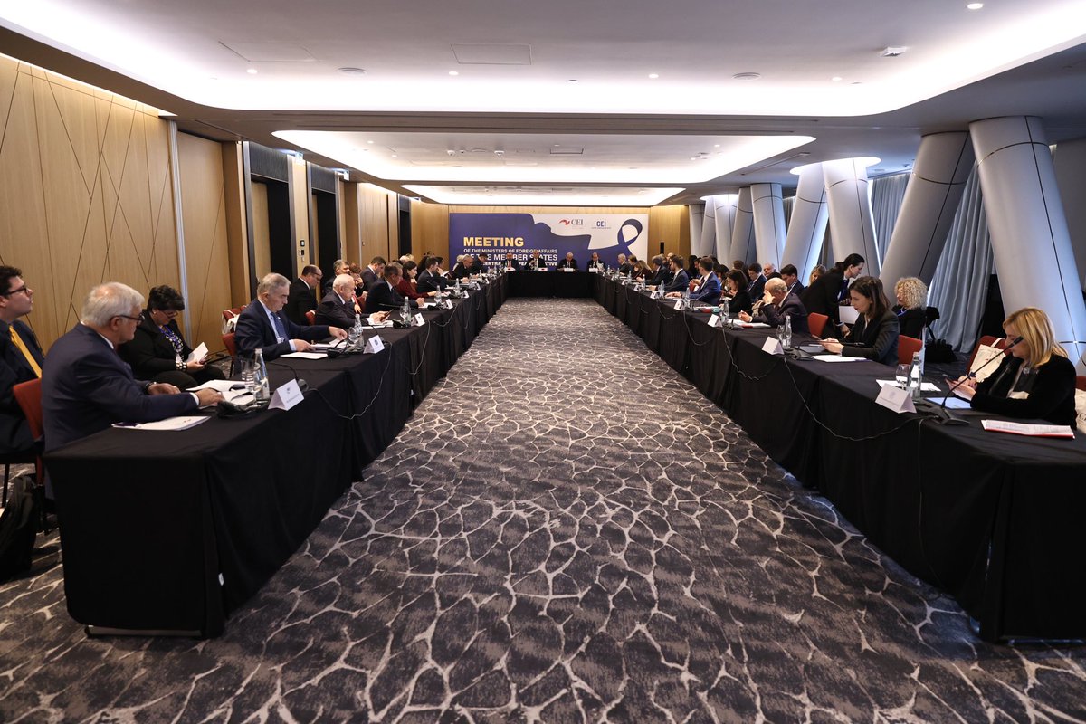 📍 Pleased to participate at the #CEI Ministerial Meeting in Tirana under <a href="/IgliHasani/">Igli Hasani</a> &amp; Albania's chairmanship.

✅ Discussion focused on the 🇪🇺EU enlargement process, the impacts of Russia's aggression against 🇺🇦Ukraine on regional and global security, and adopted a 📜 Joint