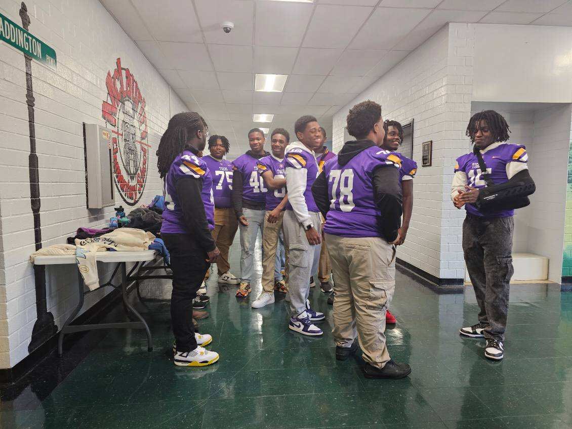 tigers_wilson's tweet photo. ITS A GREAT DAY TO BE A TIGER! ITS BIGGER THAN THE GAME OF FOOTBALL!!#wearewilson #thetotalkid#giving https://t.co/ZQ9uNAwh5j