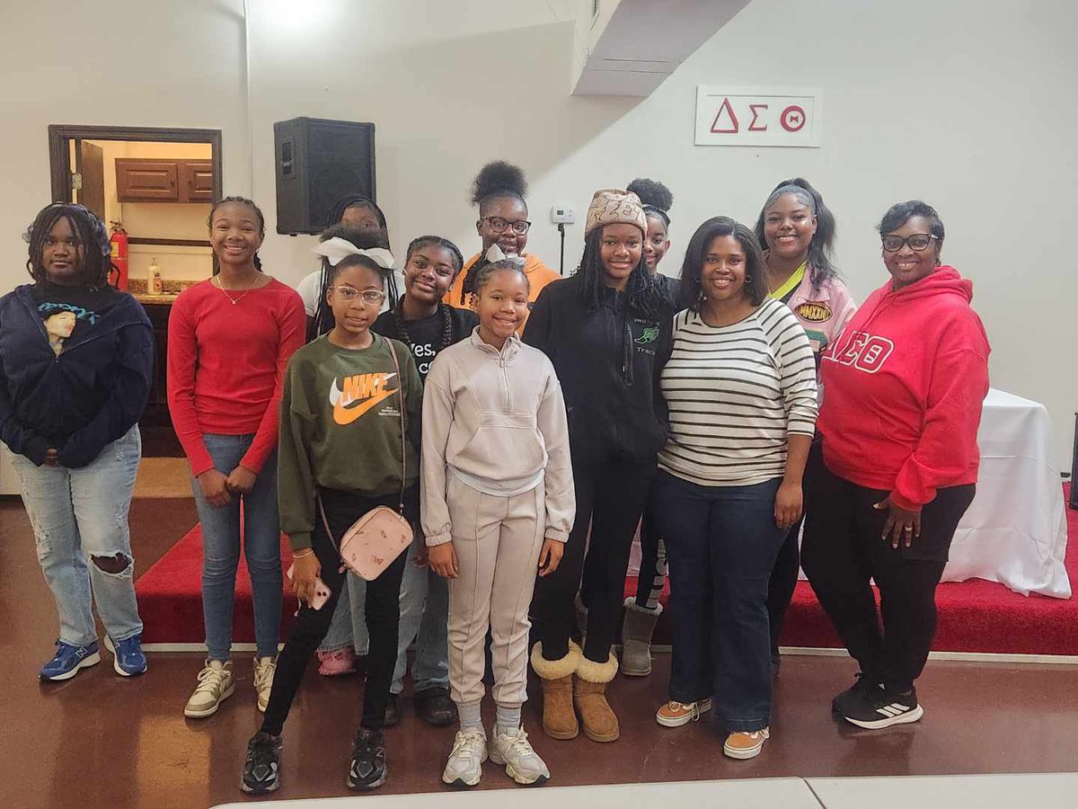 ccacDST's tweet image. Delta Academy &amp;amp; Delta GEMS - Special thanks to our speaker,  Ms.Devan Boatner, for her presentation on cyberbullying. #CCAC #deltaacademy #deltagems
