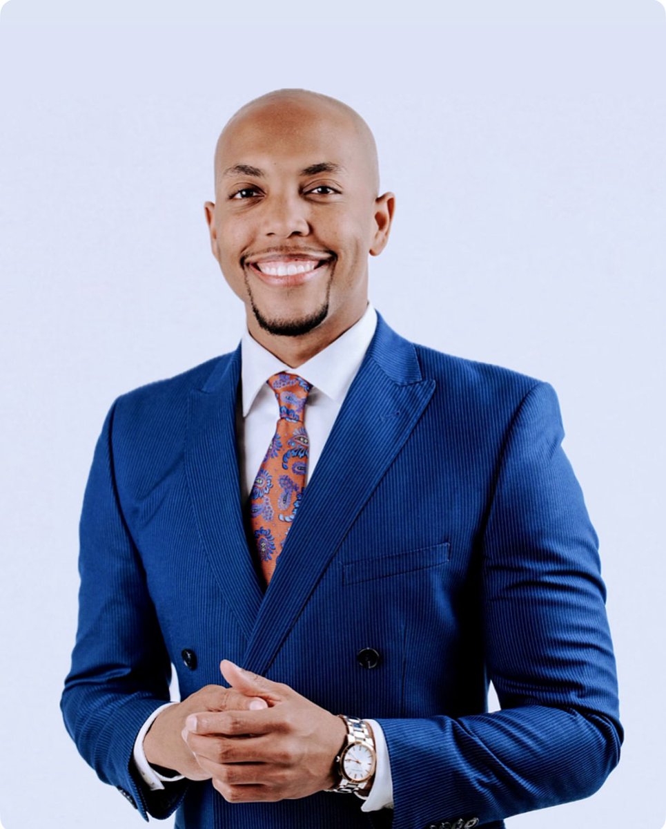 DonovanLongTV's tweet photo. CAREER UPDATE: I'm heading to Milwaukee!

Thrilled to be joining @fox6now as a Morning Anchor in December! Supremely blessed to be a part of the team &amp; community!

Thank you for all of the prayers and support!

Can't wait to start a new chapter on the other side of Lake Michigan! https://t.co/IfI0DNkaaw