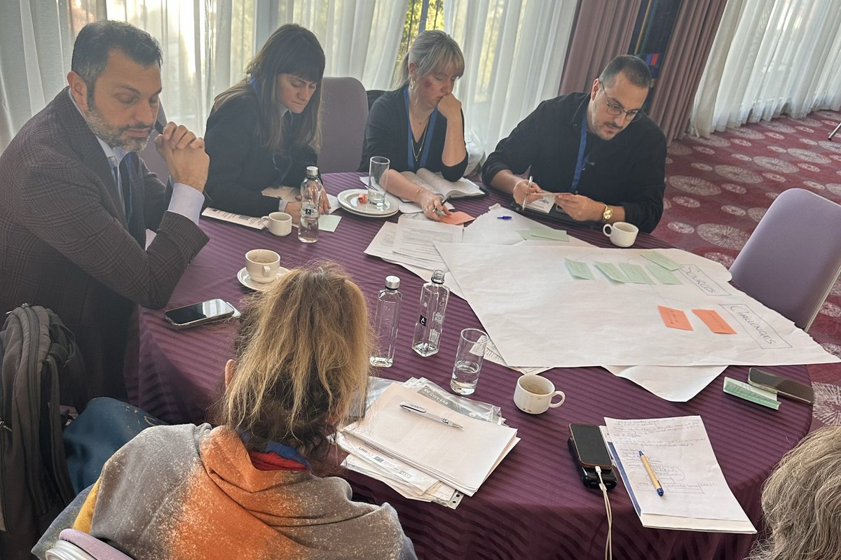 EUI_Initiative's tweet image. ✏️Time to work on « Accessing and applying the ressources » 

@URBACT 
#EUI4yourcity #CityLab