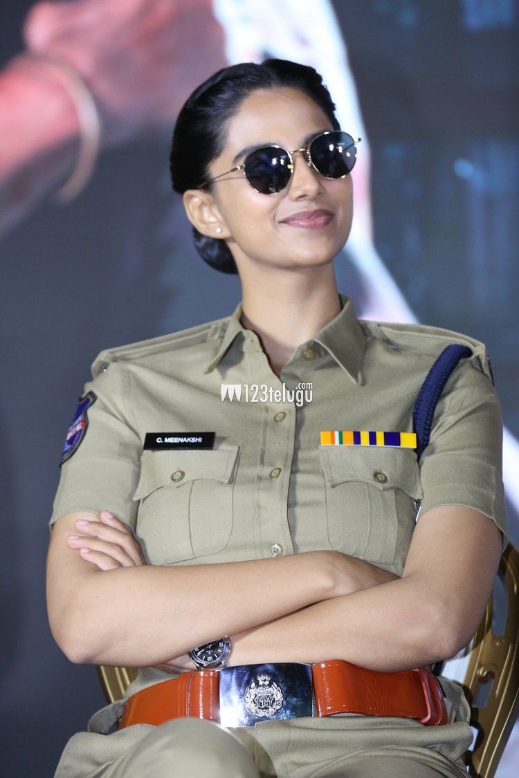 123telugu's tweet photo. New Photos : #MeenakshiChaudhary 

https://t.co/wI1giIxU0z

#123telugu https://t.co/6JI9pAFLXD