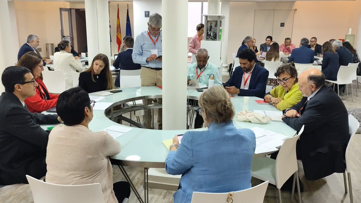 Euphresco network tweet media