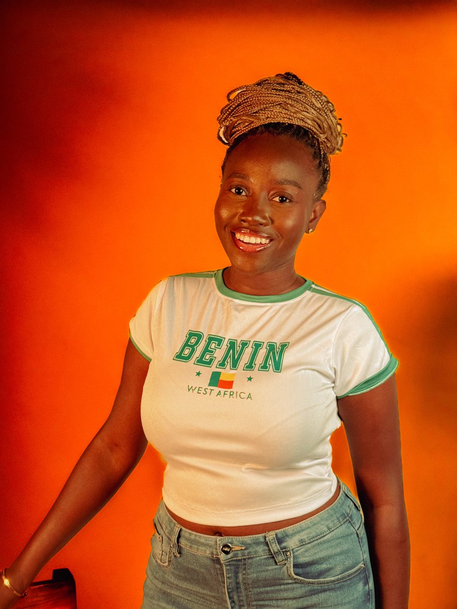 Ayobeenbj's tweet photo. @ineesss_z @OtakuAgilist Nous vous recommandons nos crop tops et nos pulls également https://t.co/Uo7LM2r8Fq