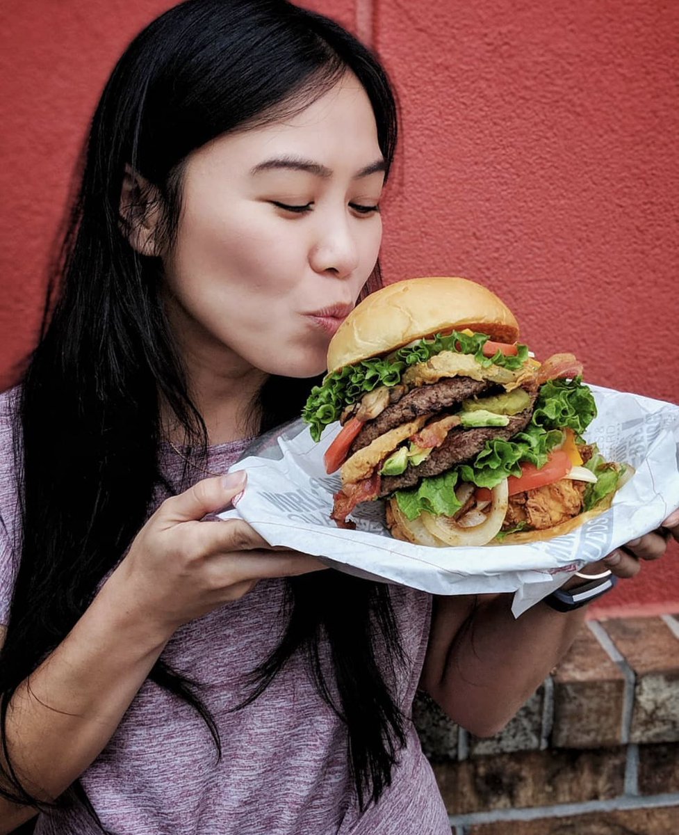 Silver Spring is getting a major throwback! <a href="/fuddruckers/">Fuddruckers</a> is returning to downtown! 🍔 Who's ready for some old-school burger goodness? #SilverSpring #Fuddruckers eastmoco.blogspot.com/2024/11/fuddru…