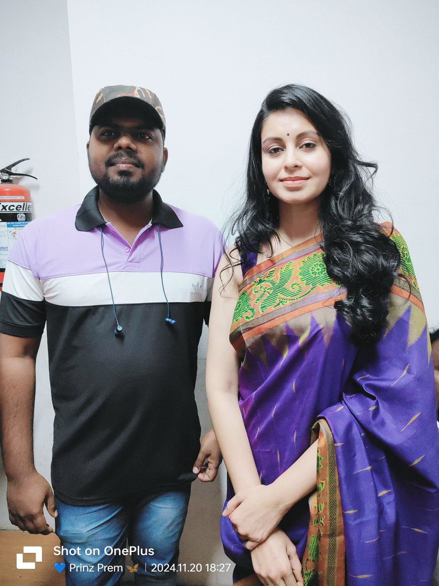 prinz_prem's tweet photo. Team #Pani 🎬

#JojuGeorge | #Abhinaya | #AbhayaHiranmayi | #SagarSurya | #Junaiz | #PrinzPrem https://t.co/OFDCT6S6Nf