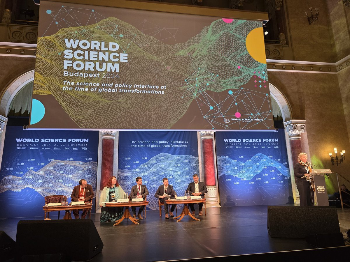 Mostafa M. Shawrav (@mmshawrav) on Twitter photo Join us live <a href="/WorldSciForum/">WorldScienceForum</a> #WSF2024. MCAA chair <a href="/GianMariaGreco/">Gian Maria Greco</a>, together with <a href="/KatalinSolymosi/">Katalin Solymosi</a>, <a href="/DengoNic/">NicDengo</a>, <a href="/SMisljencevic/">Slaven Misljencevic</a> and CarlVannetelbosch. moderated by <a href="/RosariiGriffin/">Dr Rosarii Griffin 🇺🇦 🇮🇪☘️🇺🇲🇺🇳🇪🇺🇵🇸🇮🇱</a>
worldscienceforum.org/contents/live-… Join us live <a href="/WorldSciForum/">WorldScienceForum</a> #WSF2024. MCAA chair <a href="/GianMariaGreco/">Gian Maria Greco</a>, together with <a href="/KatalinSolymosi/">Katalin Solymosi</a>, <a href="/DengoNic/">NicDengo</a>, <a href="/SMisljencevic/">Slaven Misljencevic</a> and CarlVannetelbosch. moderated by <a href="/RosariiGriffin/">Dr Rosarii Griffin 🇺🇦 🇮🇪☘️🇺🇲🇺🇳🇪🇺🇵🇸🇮🇱</a>
worldscienceforum.org/contents/live-…