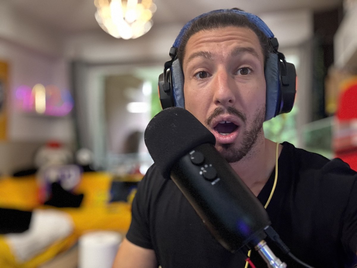 MartinMartinM2x's tweet image. SHOUNECREDI ! 💙💛 
Live Gaming ! Try hard SoloQ + Games Viewers : Urgot Jungle ?!

twitch.tv/martinmartin_m…