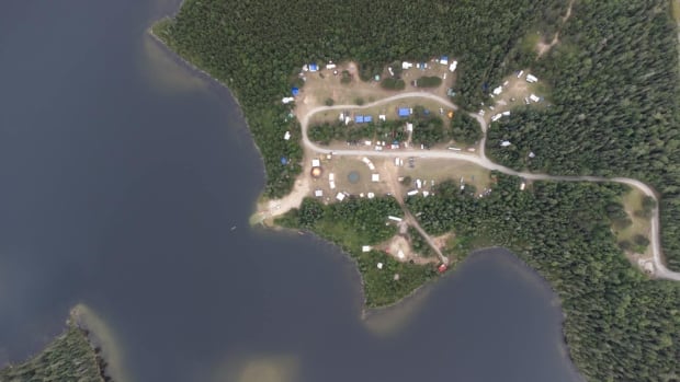 Pic Mobert First Nation in northwestern Ontario declares state of emergency over gang activity

Read more: cbc.ca/news/canada/th…