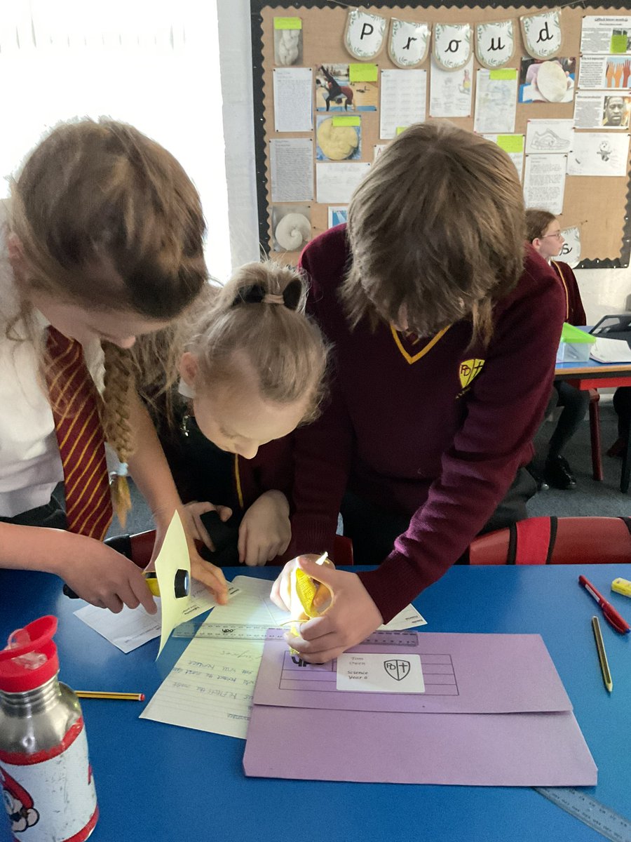 PDA_Y6's tweet image. We prepared and conducted an experiment to find out which materials reflect the most light back onto a light catcher. We recorded our observations and measured the lux on a light meter. #pdascience💡🔦🧑‍🔬