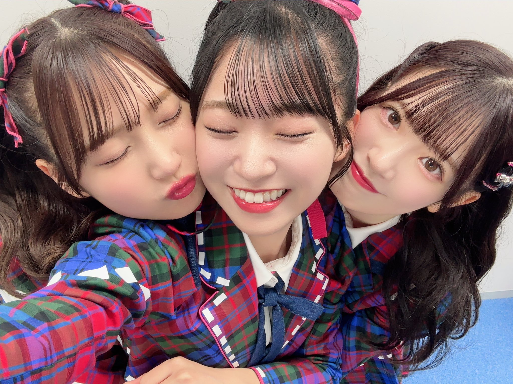 Amazon.co.jp: なんてったってAKB48 (初回限定盤)(Blu-ray付