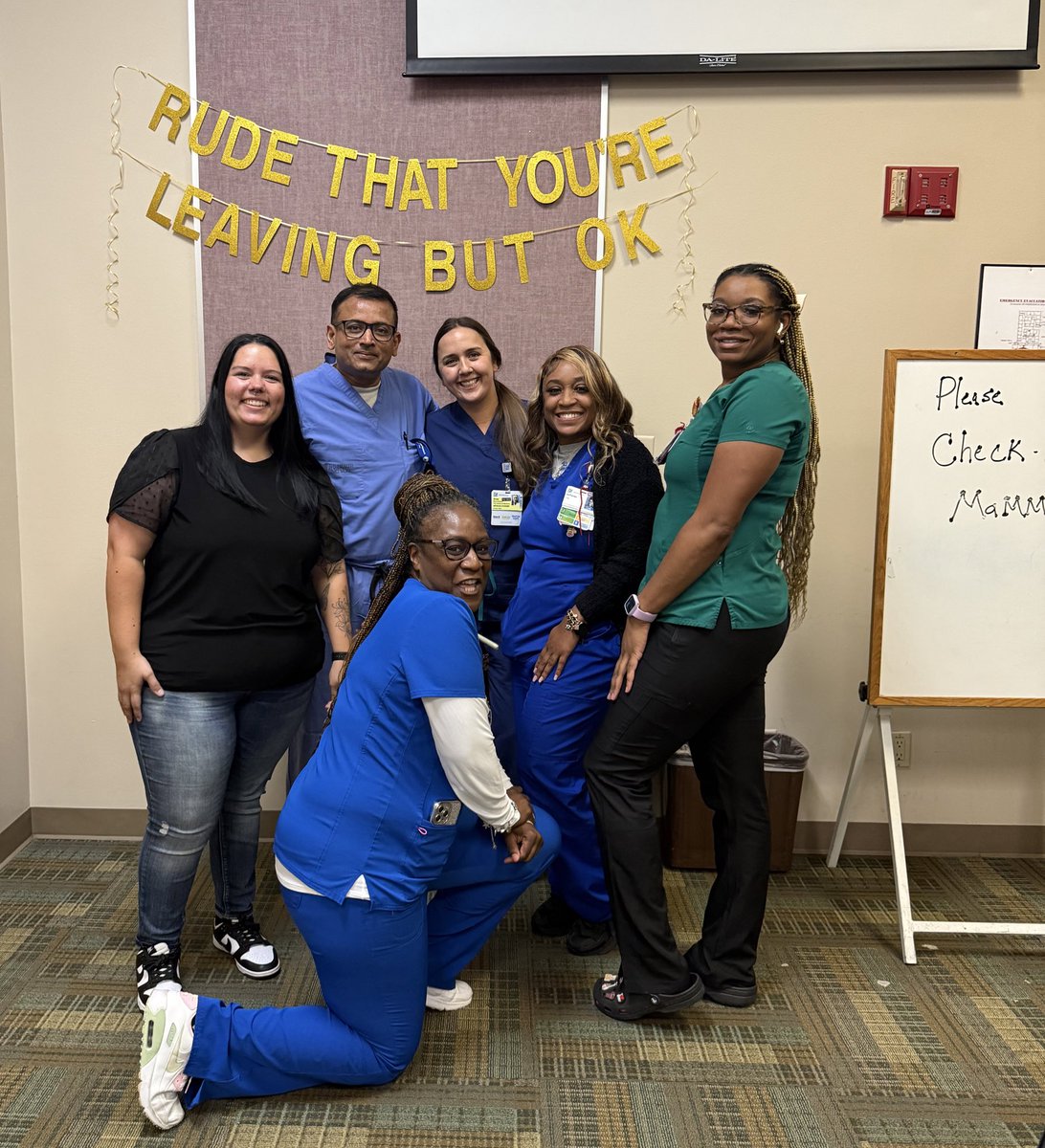 Today was my last day at my LIC Family Medicine Clinic after 3 amazing years! I started as a first-year med student with so much to learn, and I’m incredibly grateful for everything this team has taught me. I’ll miss them all!

Also best sign ever!!😂