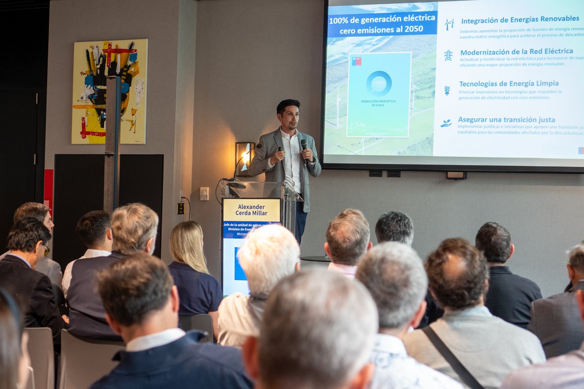 AHK Chile tweet media