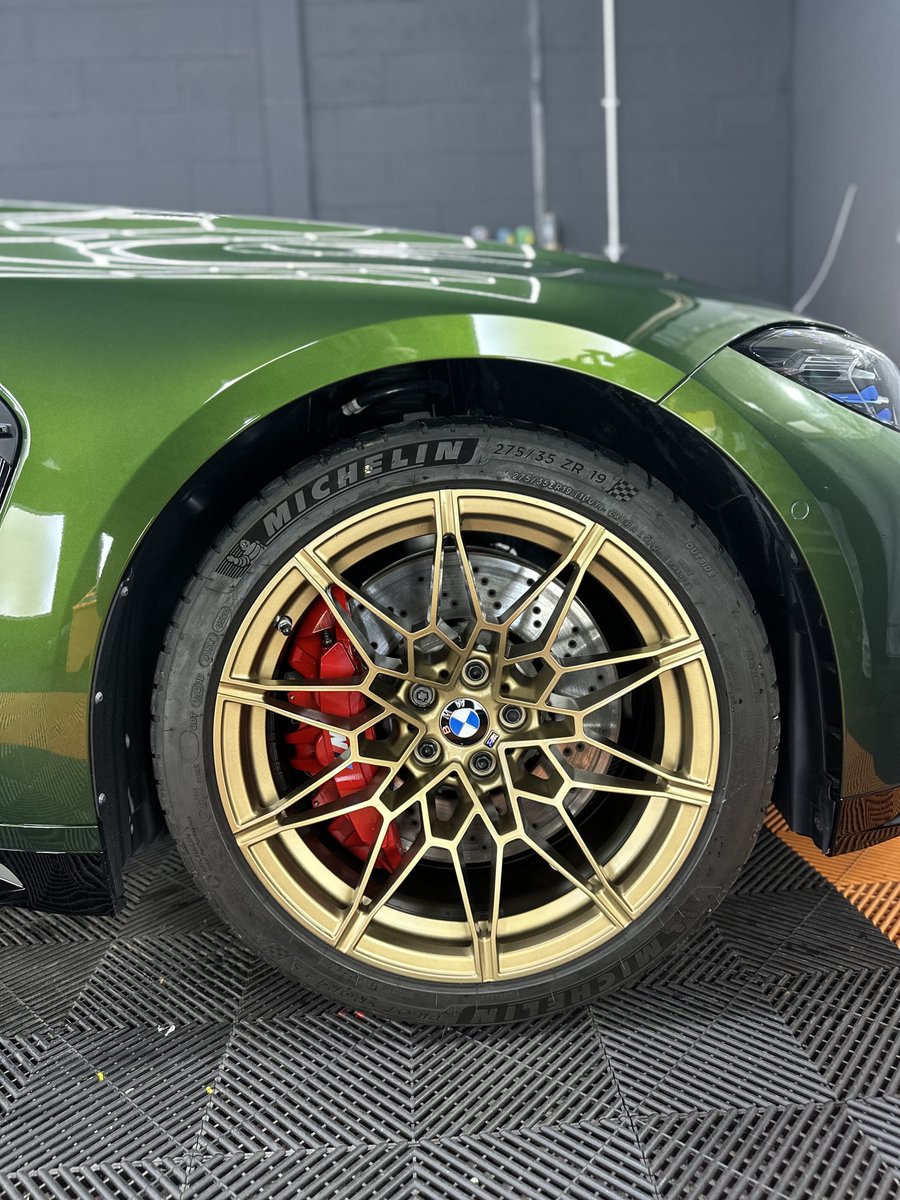 Gleem Services tweet media