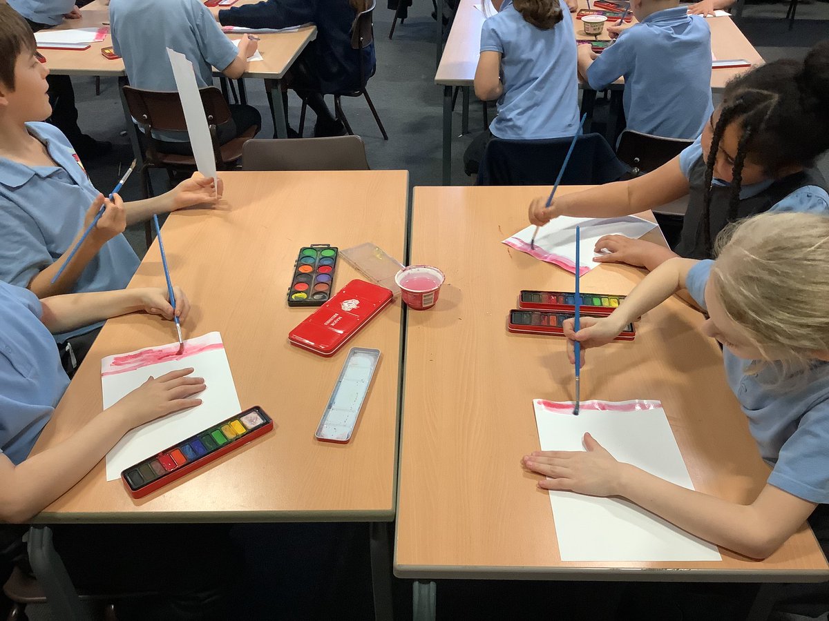 4MA are using water colours to create a piece of Buddhist artwork. The children enjoyed exploring different techniques to create a tranquil background for their picture. #Thattoprim_art